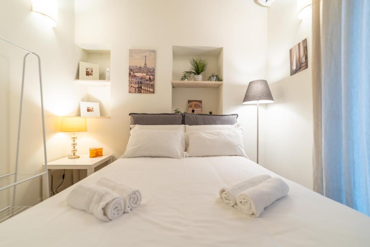 Cozy And Modern Brera Apartment