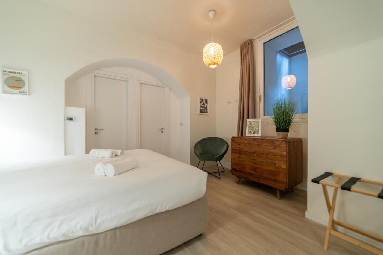 Cozy And Modern Brera Apartment